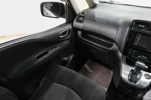 Минивэн Nissan Serena 2015 года, 1169000 рублей, Новокузнецк