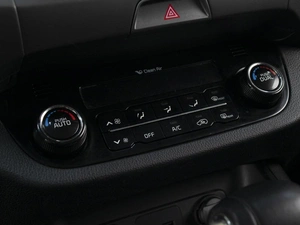 Внедорожник Kia Sportage 2014 года, 1290000 рублей, Омск