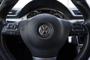 Седан Volkswagen Passat 2013 года, 1249000 рублей, Ульяновск