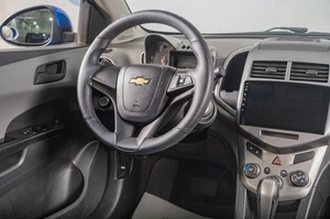 Седан Chevrolet Aveo 2012 года, 649000 рублей, Томск