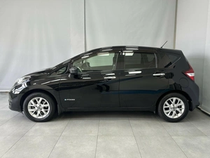 Хетчбэк Nissan Note 2018 года, 1085000 рублей, Красноярск