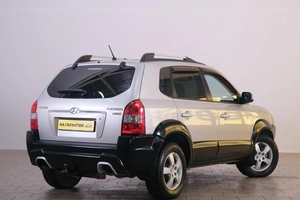 Внедорожник Hyundai Tucson 2007 года, 829000 рублей, Омск