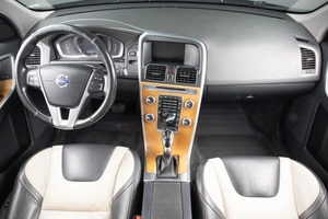 Внедорожник Volvo XC60 2015 года, 2049000 рублей, Оренбург