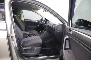 Внедорожник Volkswagen Tiguan 2018 года, 2710000 рублей, Брянск