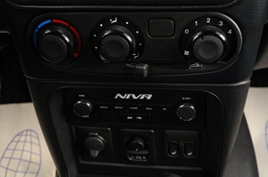 Внедорожник Chevrolet Niva 2019 года, 959000 рублей, Тюмень