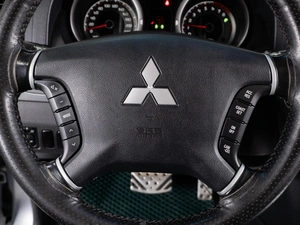 Внедорожник Mitsubishi Pajero 2014 года, 2549000 рублей, Тюмень