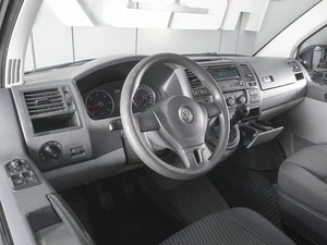 Минивэн Volkswagen Caravelle 2013 года, 1999000 рублей, Ростов-на-Дону