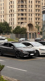 Седан Toyota Camry 2020 года, 2800000 рублей, Красноярск