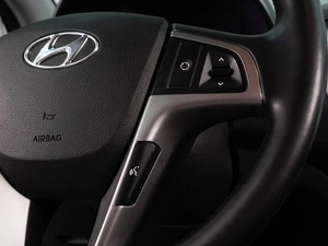 Хетчбэк Hyundai Solaris 2015 года, 1049000 рублей, Воронеж