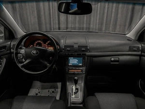 Универсал Toyota Avensis 2008 года, 835000 рублей, Ачинск
