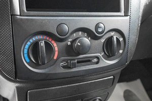 Хетчбэк Chevrolet Aveo 2006 года, 359000 рублей, Барнаул