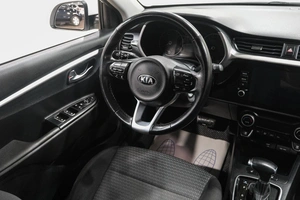 Седан Kia Rio 2020 года, 1459000 рублей, Новокузнецк