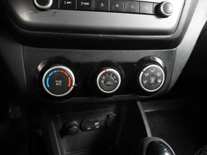 Седан Kia Rio 2015 года, 879000 рублей, Воронеж