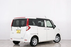 Минивэн Toyota Roomy 2022 года, 929000 рублей, Красноярск