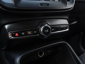 Внедорожник Volvo XC40 2019 года, 2548000 рублей, Волгоград