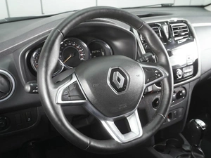 Хетчбэк Renault Sandero Stepway 2019 года, 980000 рублей, Ростов-на-Дону