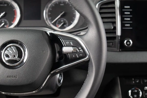 Внедорожник Skoda Karoq 2021 года, 2339000 рублей, Оренбург