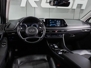 Седан Hyundai Sonata 2020 года, 2499000 рублей, Тюмень