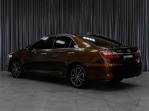 Седан Toyota Camry 2018 года, 2199000 рублей, Тюмень