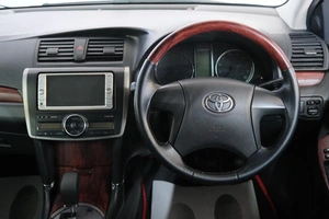Седан Toyota Allion 2009 года, 1289000 рублей, Омск