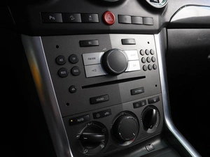 Внедорожник Opel Antara 2012 года, 954000 рублей, Воронеж