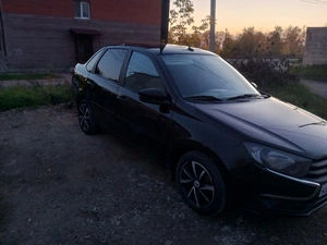 Седан ВАЗ (LADA) Granta 2020 года, 675000 рублей, Канск