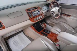 Седан Toyota Camry 2004 года, 949000 рублей, Томск