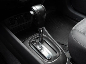 Хетчбэк Kia Rio 2011 года, 750000 рублей, Краснодар