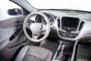 Седан Chevrolet Malibu 2016 года, 1599000 рублей, Пермь