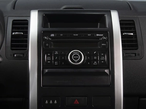 Внедорожник Nissan X-Trail 2012 года, 1240000 рублей, Омск