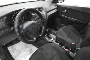 Седан Kia Rio 2017 года, 1249000 рублей, Новокузнецк