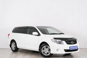 Универсал Toyota Corolla Fielder 2010 года, 899000 рублей, Красноярск