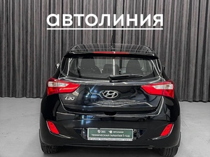 Хетчбэк Hyundai i30 2013 года, 920000 рублей, Красноярск