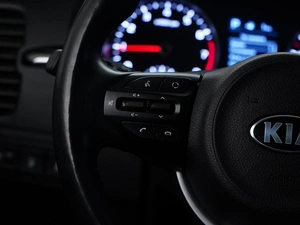 Хетчбэк Kia Rio X-Line 2019 года, 1599444 рублей, Москва
