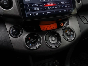 Внедорожник Toyota RAV4 2010 года, 1370000 рублей, Краснодар