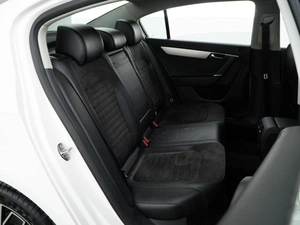 Седан Volkswagen Passat 2012 года, 1350050 рублей, Москва