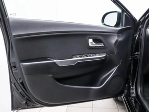 Седан Kia Rio 2015 года, 1050000 рублей, Красноярск