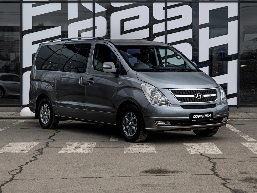 Минивэн Hyundai Grand Starex 2012 года, 1680000 рублей, Краснодар