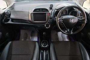 Универсал Honda Fit Shuttle 2013 года, 1199000 рублей, Омск