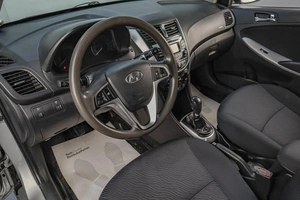 Седан Hyundai Solaris 2013 года, 999000 рублей, Челябинск