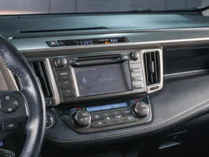 Внедорожник Toyota RAV4 2013 года, 1999000 рублей, Сургут