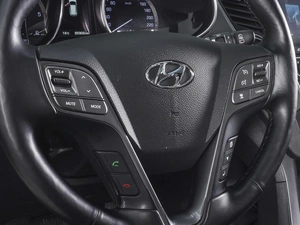 Внедорожник Hyundai Santa Fe 2016 года, 2750000 рублей, Ростов-на-Дону