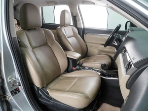 Внедорожник Mitsubishi Outlander 2020 года, 2499000 рублей, Воронеж