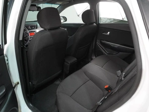 Седан Kia Rio 2014 года, 900000 рублей, Воронеж