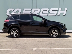 Внедорожник Toyota RAV4 2015 года, 1945000 рублей, Большой Сочи