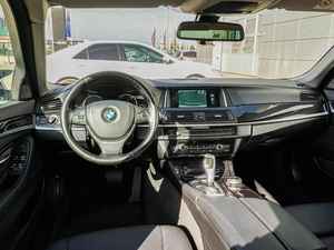 Седан BMW 5 серия 2014 года, 2100000 рублей, Краснодар