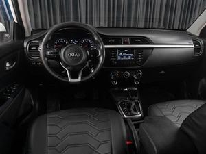 Хетчбэк Kia Rio X-Line 2018 года, 1199000 рублей, Тюмень
