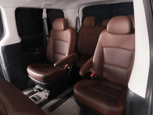 Минивэн Hyundai Grand Starex 2018 года, 3699000 рублей, Красный Пахарь