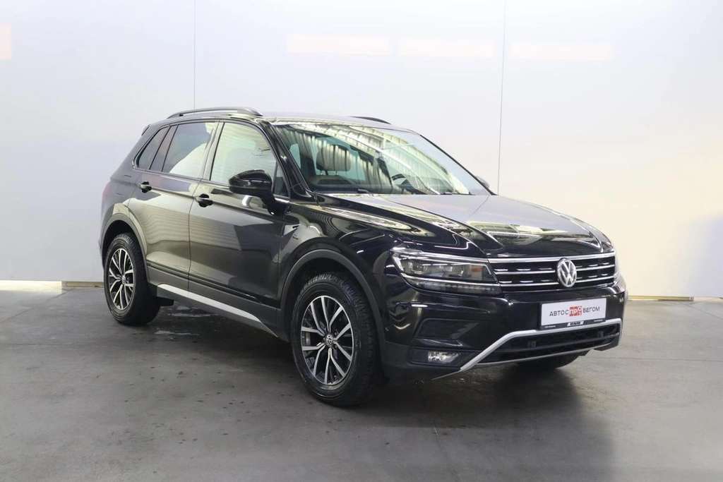 Внедорожник Volkswagen Tiguan 2019 года, 2250000 рублей, Брянск