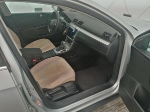 Седан Volkswagen Passat 2010 года, 810000 рублей, Клинцы